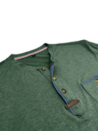 Jacinto | Camiseta elegante de cuello redondo con bolsillo