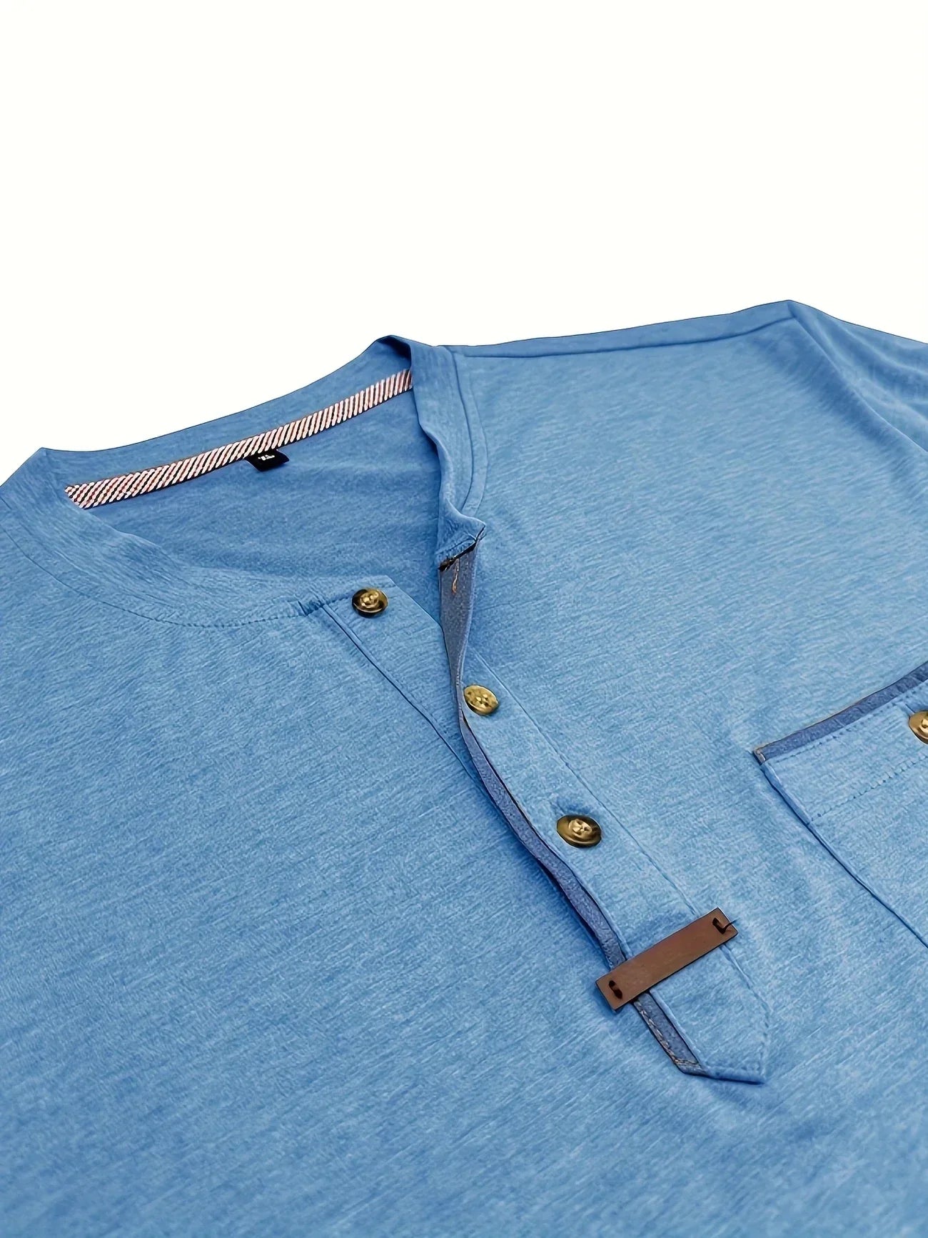 Jacinto | Camiseta elegante de cuello redondo con bolsillo