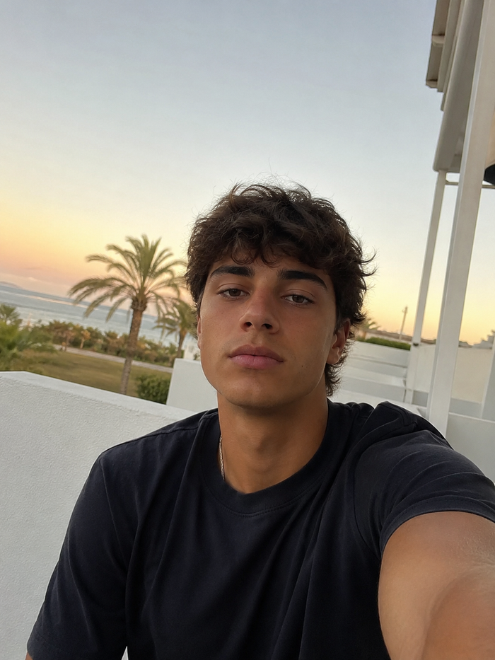 Fernando R.