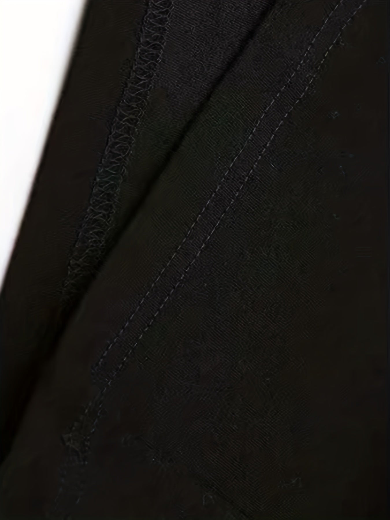 Fabián | Camiseta elegante de cuello redondo con estampado