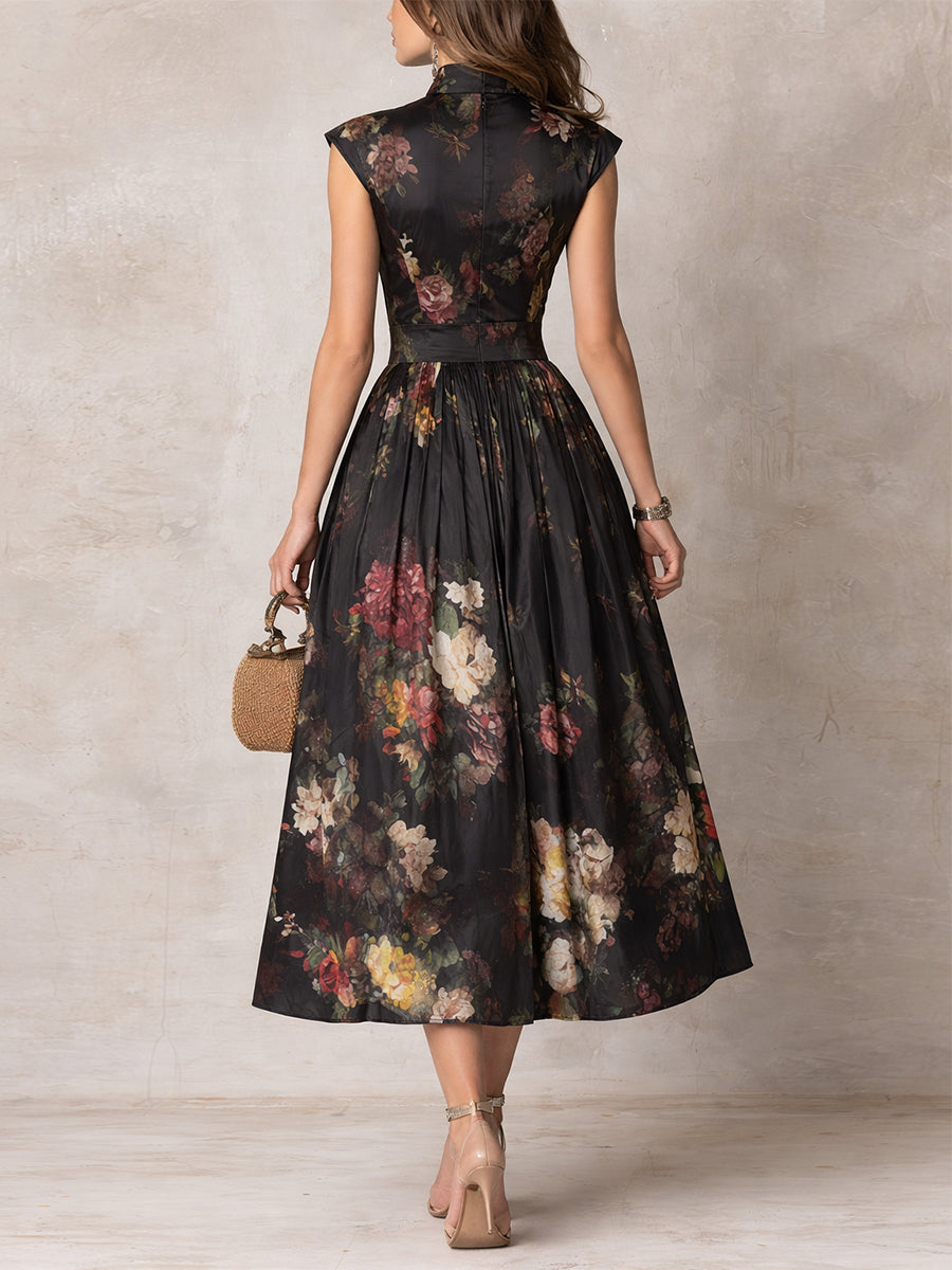 Vestido midi de satén negro plisado de Noura Madrid